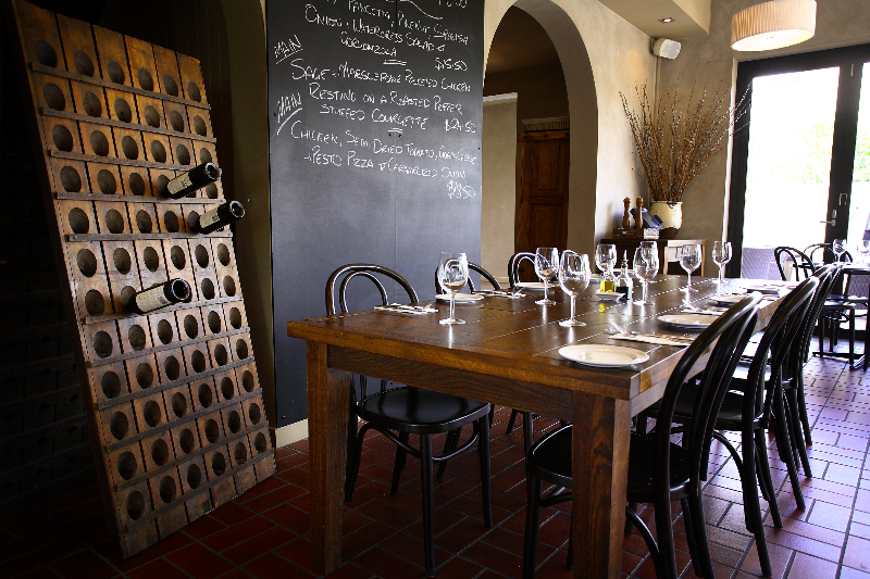 Albion Hotel - Architectural Antiques and Antique FurnitureAlbion Hotel - Architectural Antiques and Antique Furniture