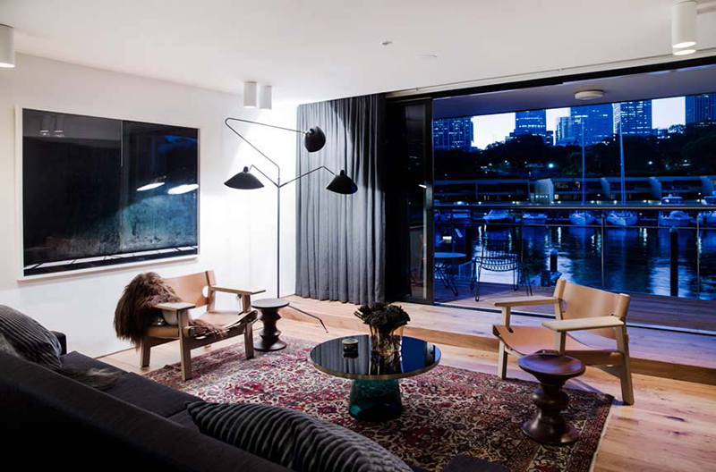 Finger Wharf Apartment